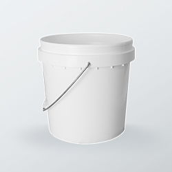 塑料桶和水桶